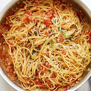 The BEST and EASIEST One Pot Pasta Recipe