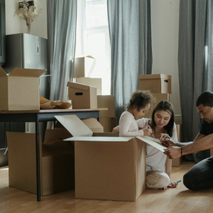 10 Essential Moving Tips for Parents of Young Children